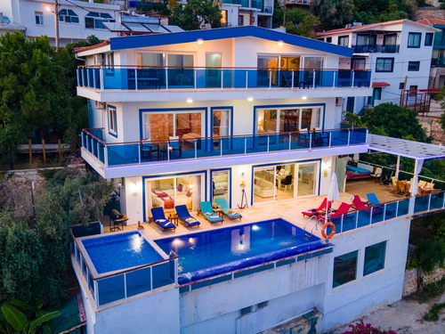  gece  -  Kasım
  | Kalkan Akbel'de Eşsiz Deniz Manzaralı Geniş Aile Villası